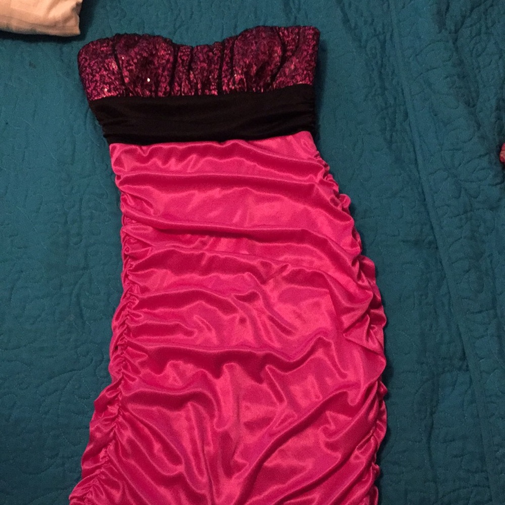 Strapless dress